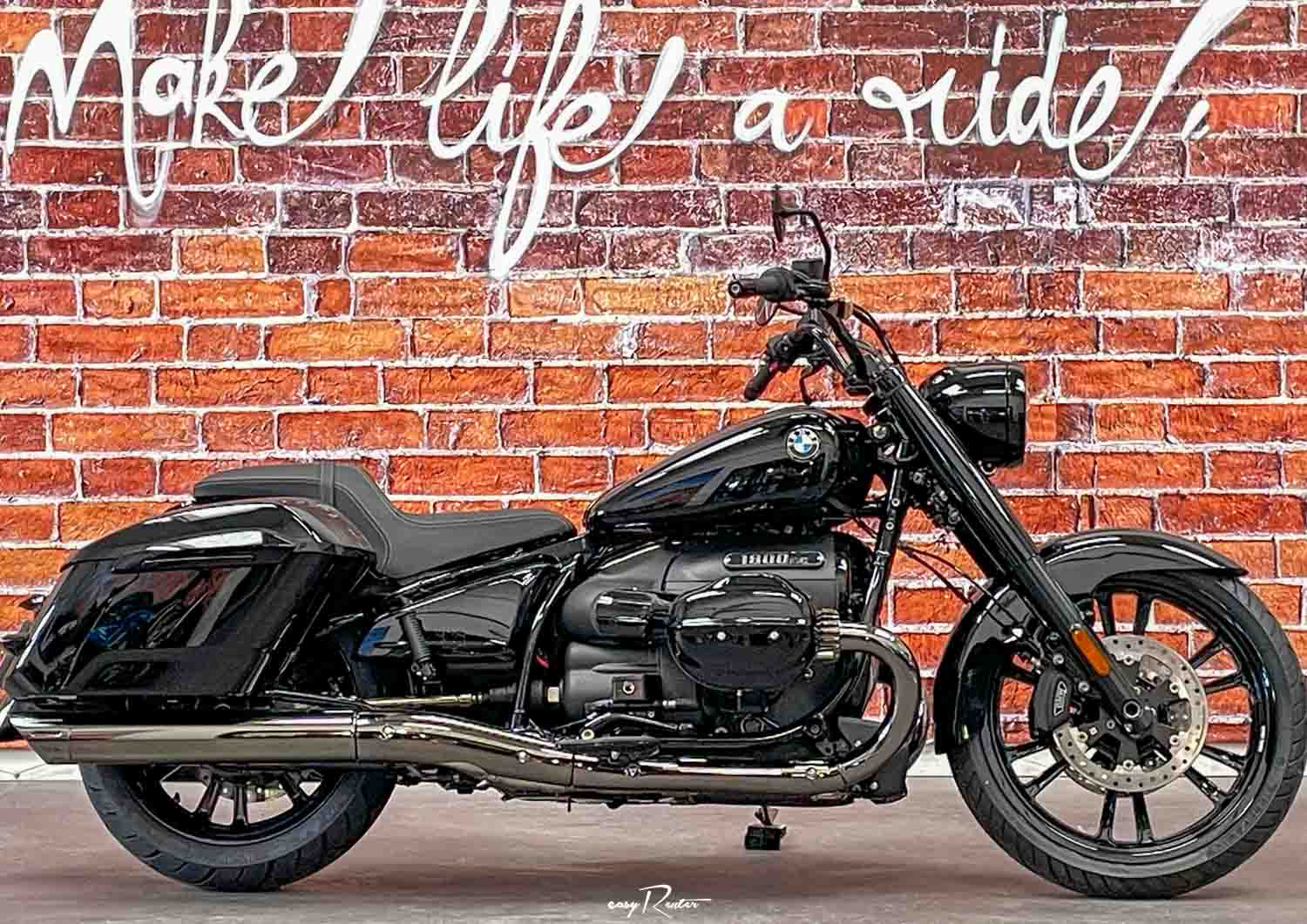 Vannes KTM 890 Adventure A2 motorcycle rental 15293