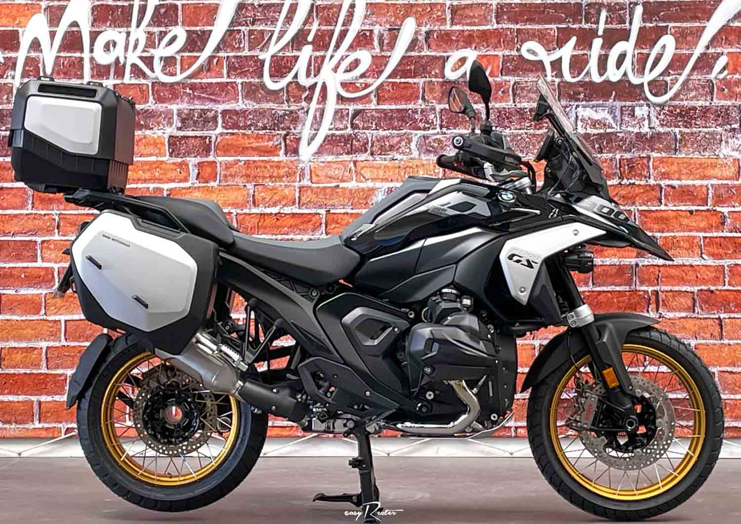 Vannes KTM 890 Adventure A2 motorcycle rental 15293