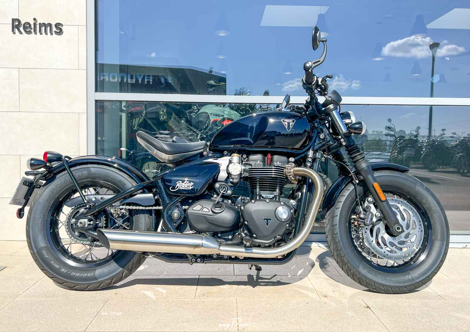 Location moto Saint-Lô Triumph Bonneville 1