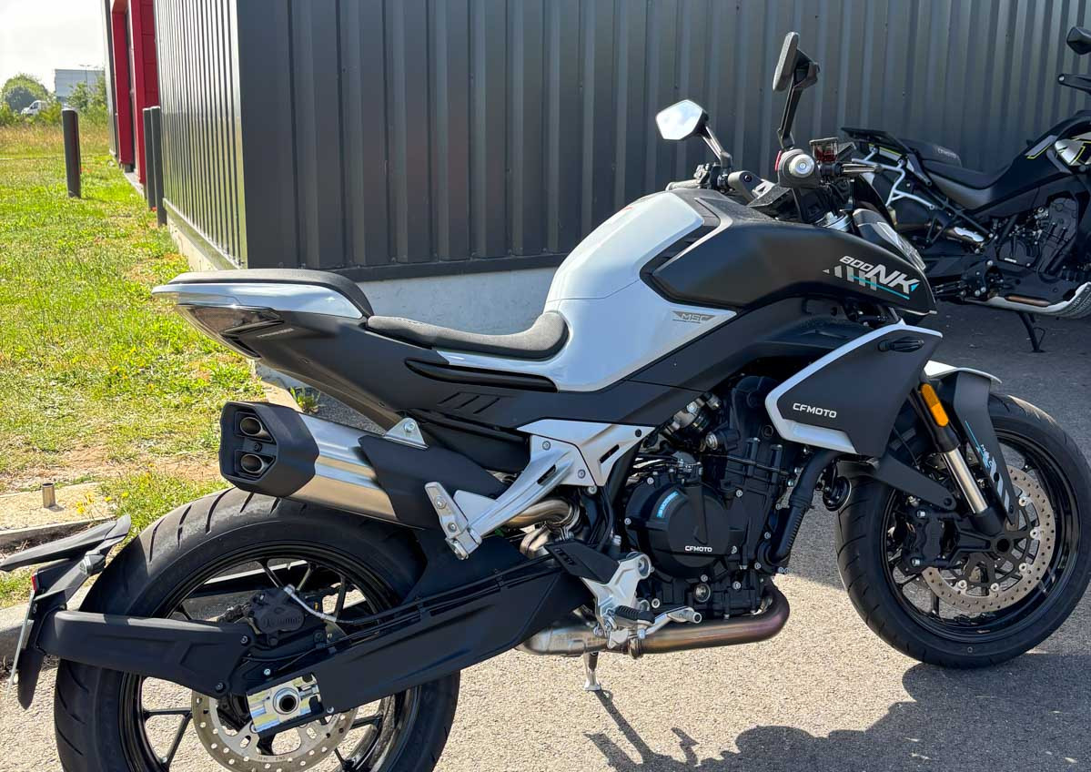Location Moto Granville Yamaha MT09 Tracer 1