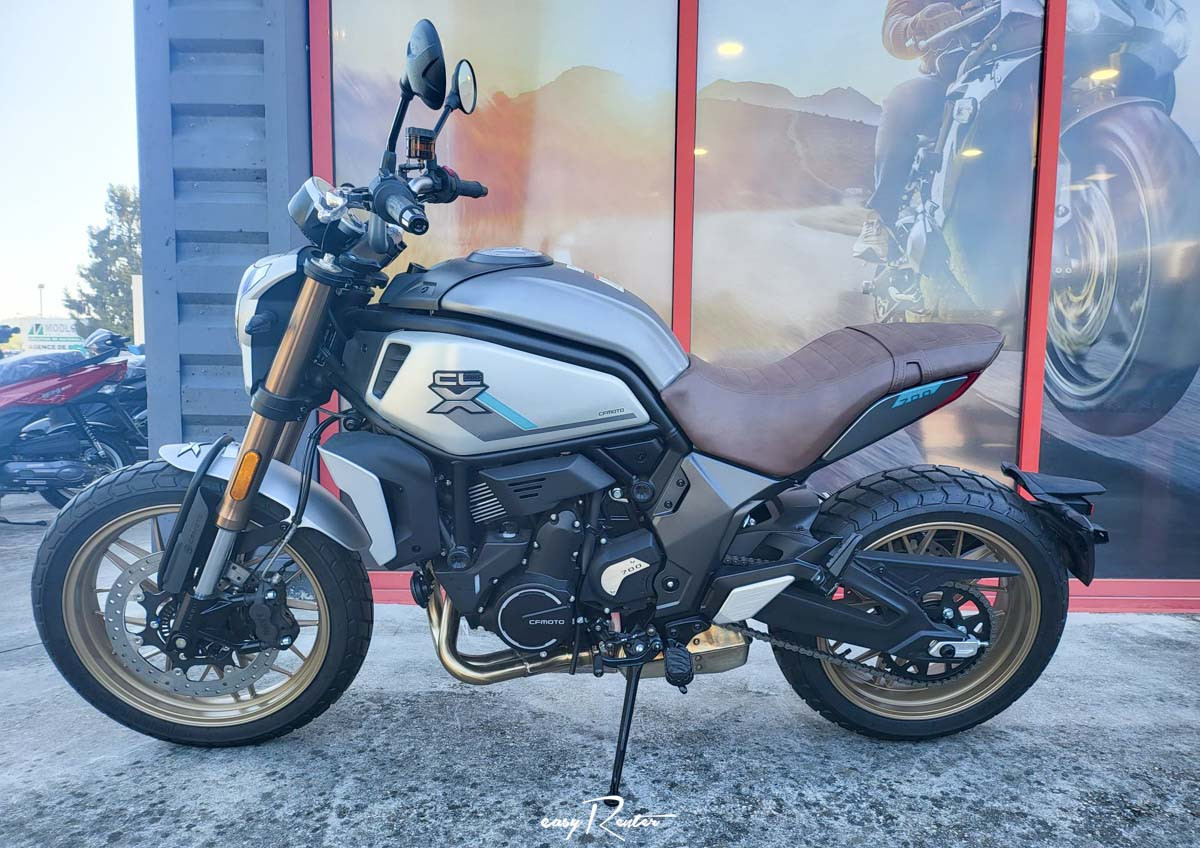 Location moto Tours Honda 700 ncx 1