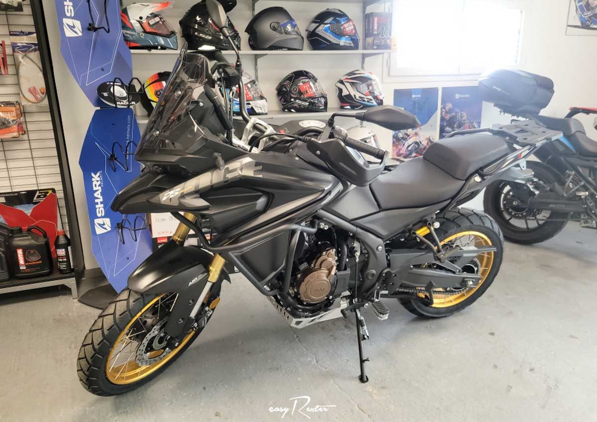 Location Moto Granville Yamaha MT09 Tracer 1