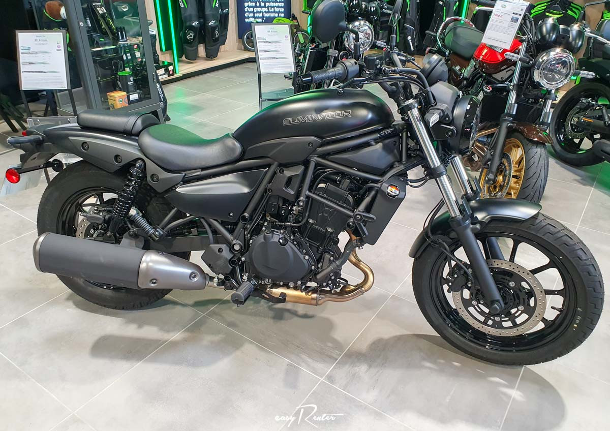 location moto Le Mans Yamaha MT07 1