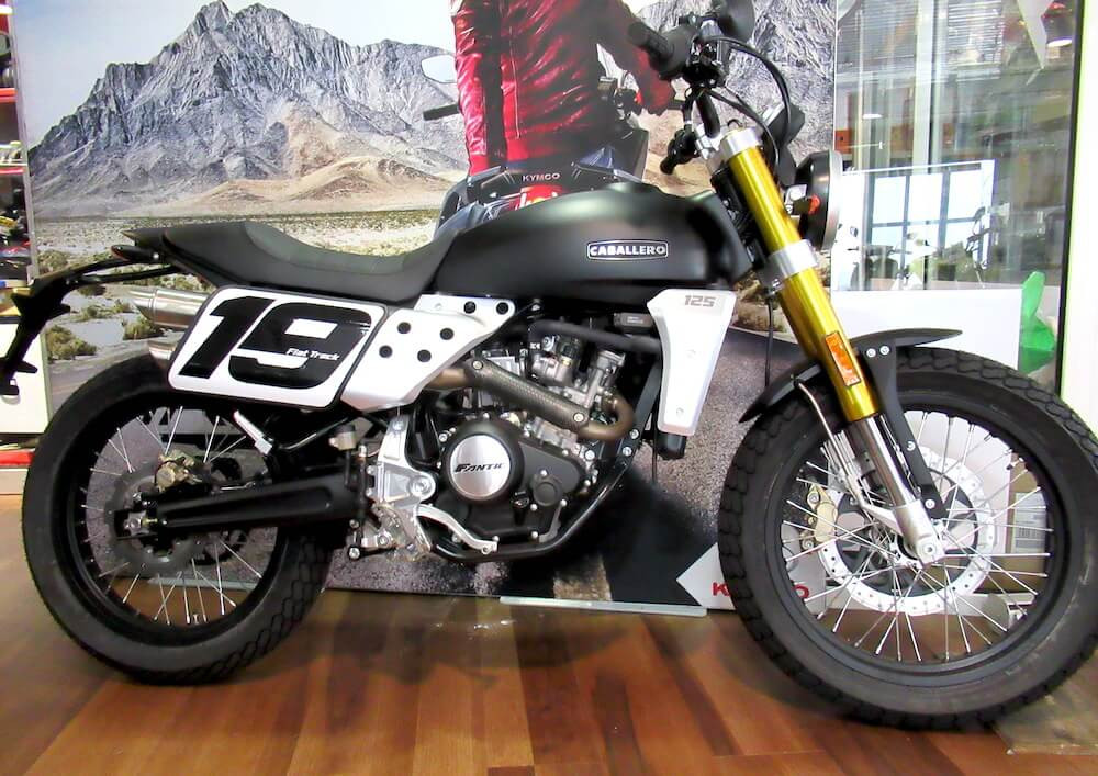 location moto metz honda 500 cbr