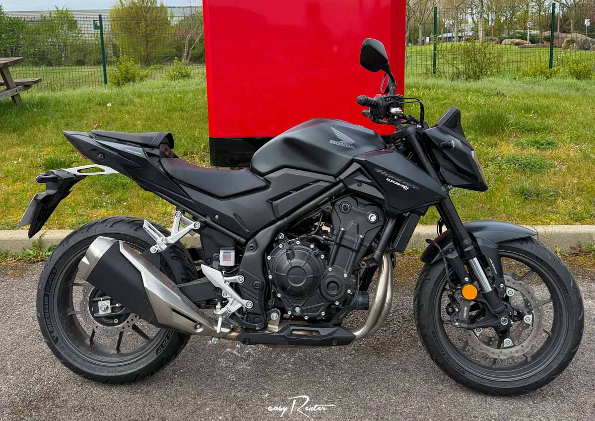 Location moto Saint-Lô Triumph Bonneville 1