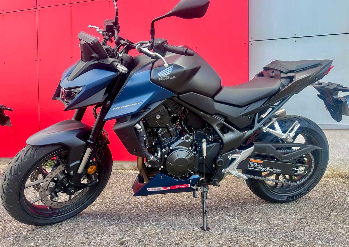 Location moto Saint-Lô Triumph Bonneville 1