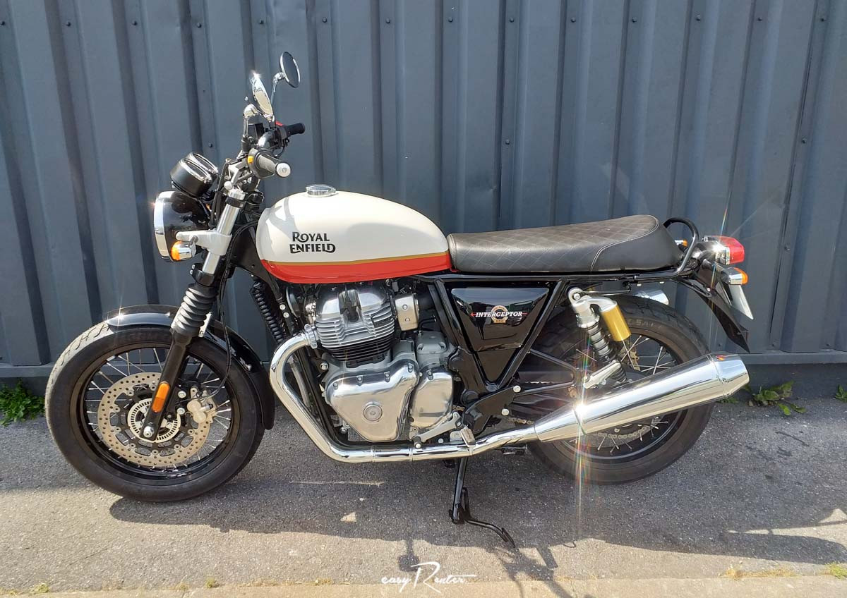 Pierrelaye Royal Enfield 650 Interceptor A2 motorcycle rental 16035