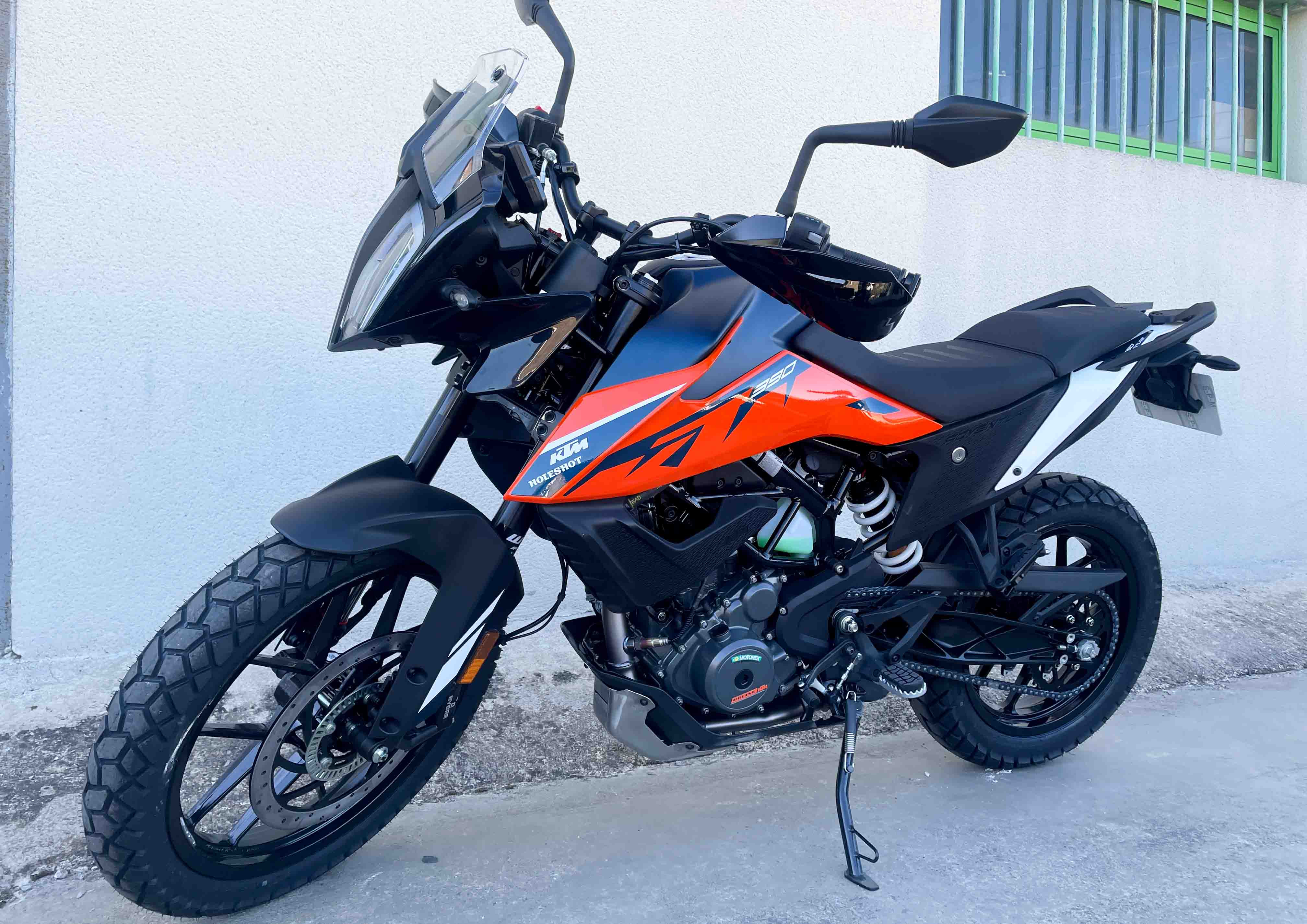 Location moto Laval Yamaha MT07 1