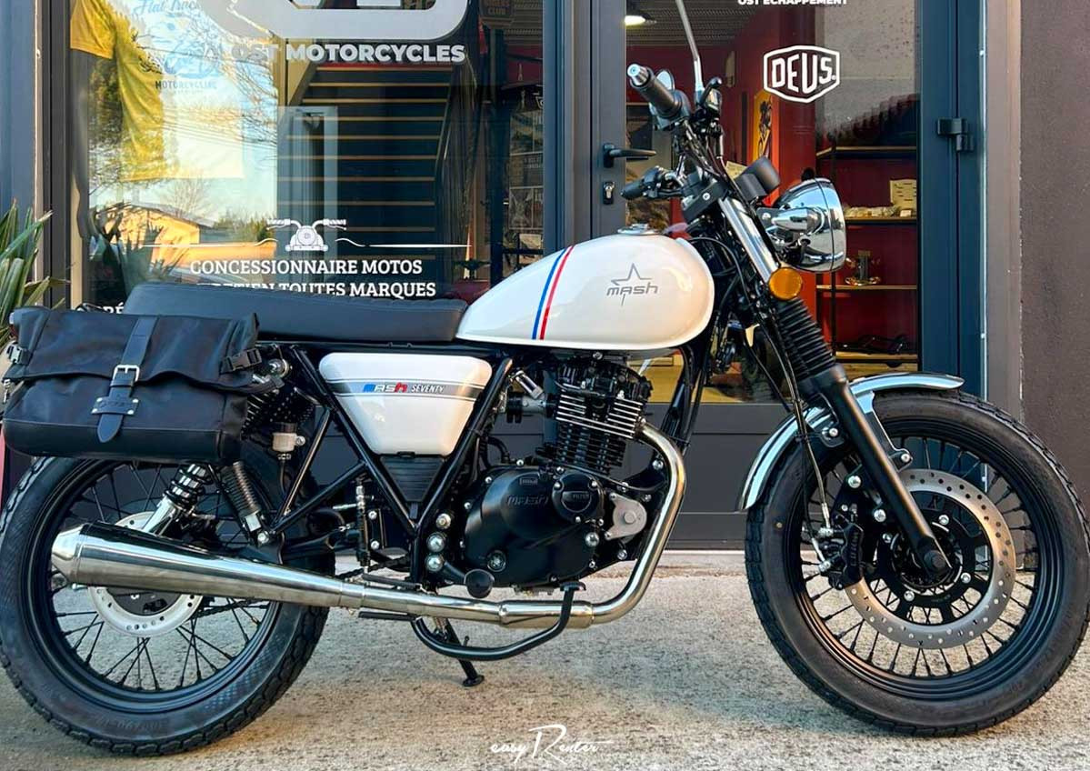 Location moto Saint-Lô Triumph Bonneville 1