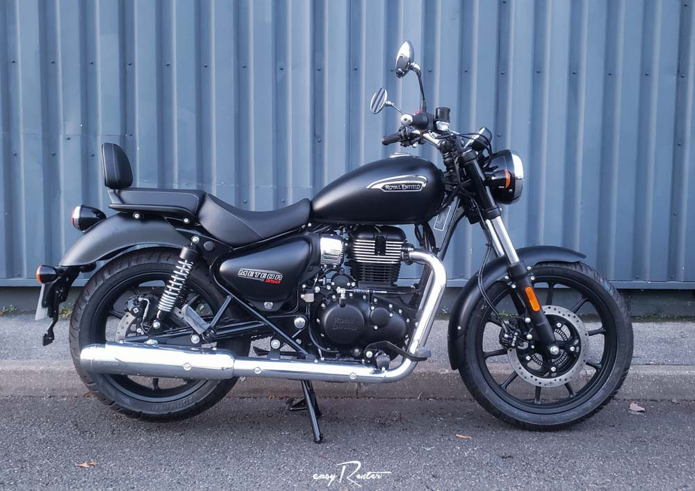 Pierrelaye Royal Enfield 650 Continental GT A2 motorcycle rental 16022