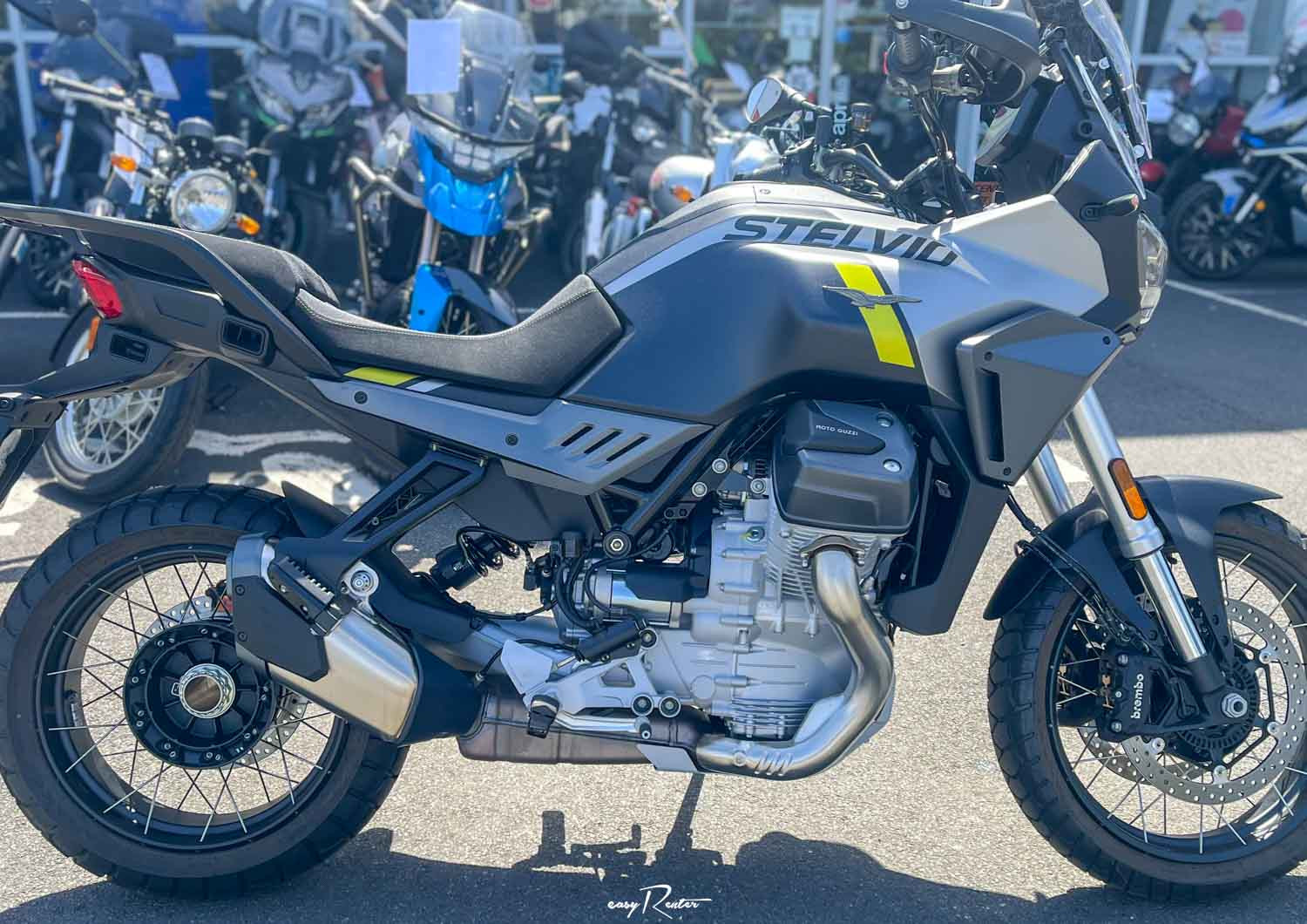 Nancy Guzzi V7 Stone motorcycle rental 14939