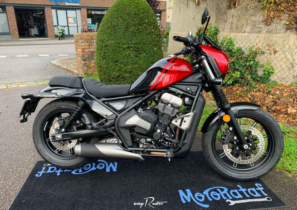 Location moto Saint-Lô Triumph Bonneville 1