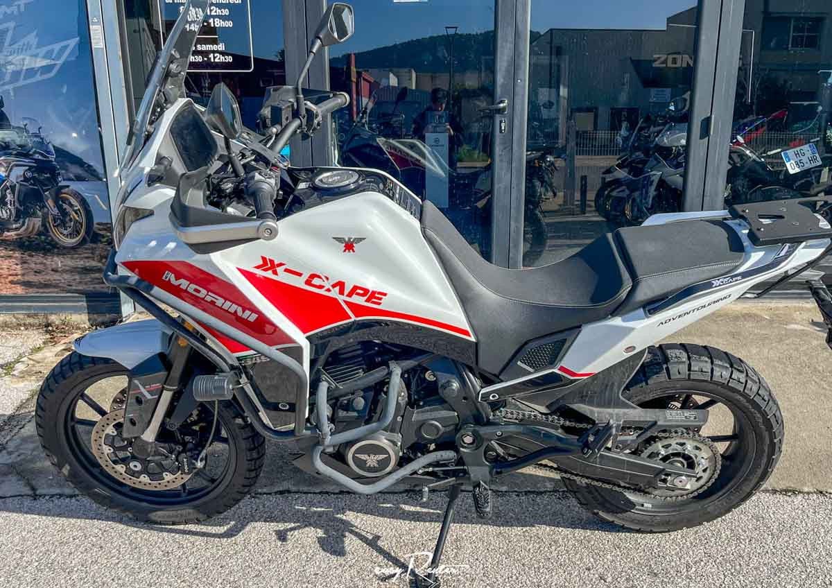 location moto metz honda 500 cbr