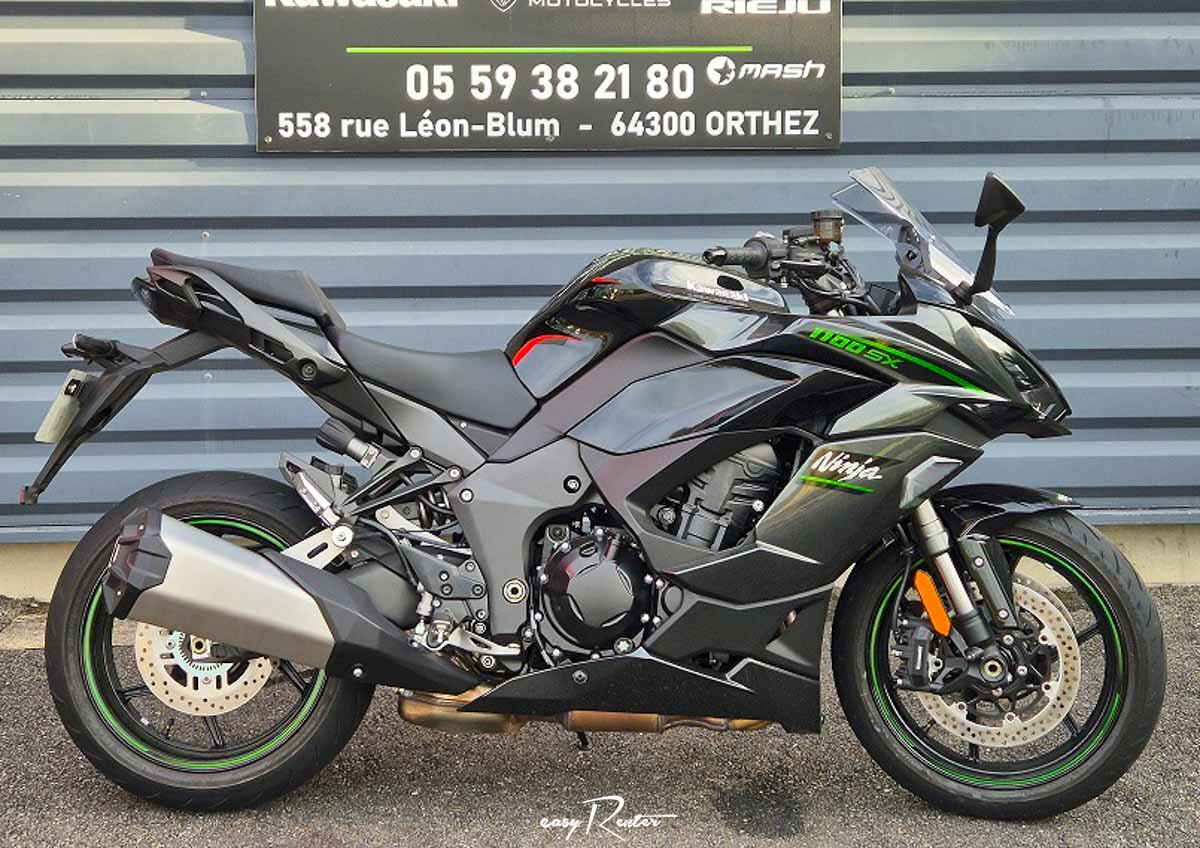 Saint-Lô Kawasaki Z650 A2 motorcycle rental 14194