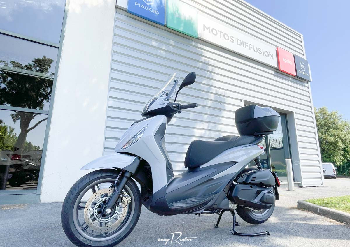 location moto vannes Yamaha MT07 Tracer 1