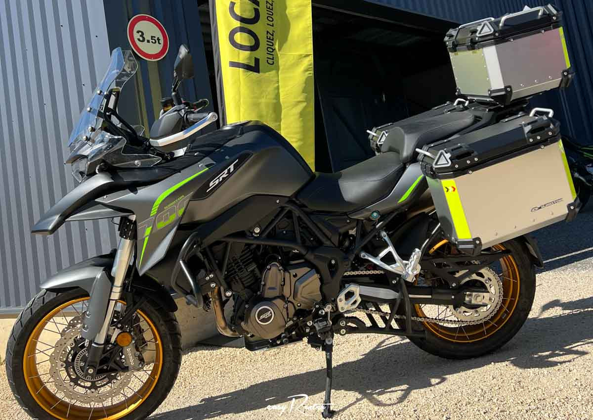 Chambéry Ducati Multistrada 950 S motorcycle rental 15855