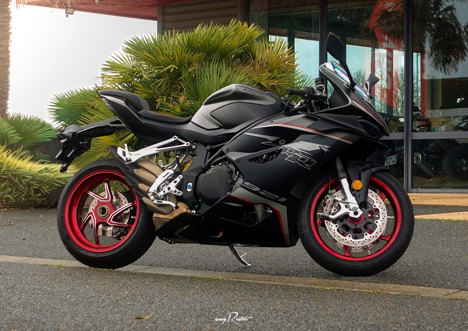 location moto electrique Valence Zero Motorcycles S (Streetfighter) 1