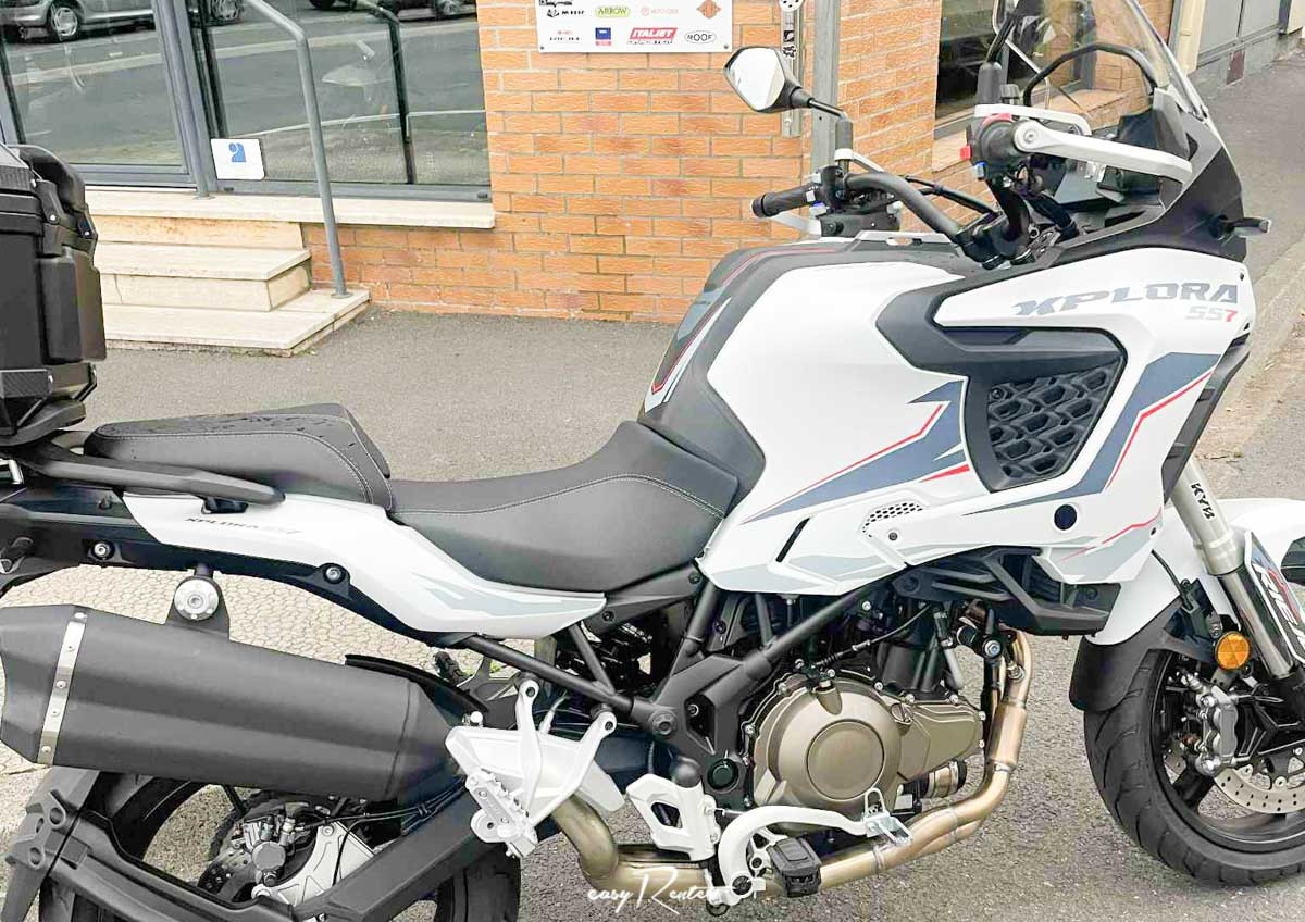 Location moto Laval Yamaha MT07 1