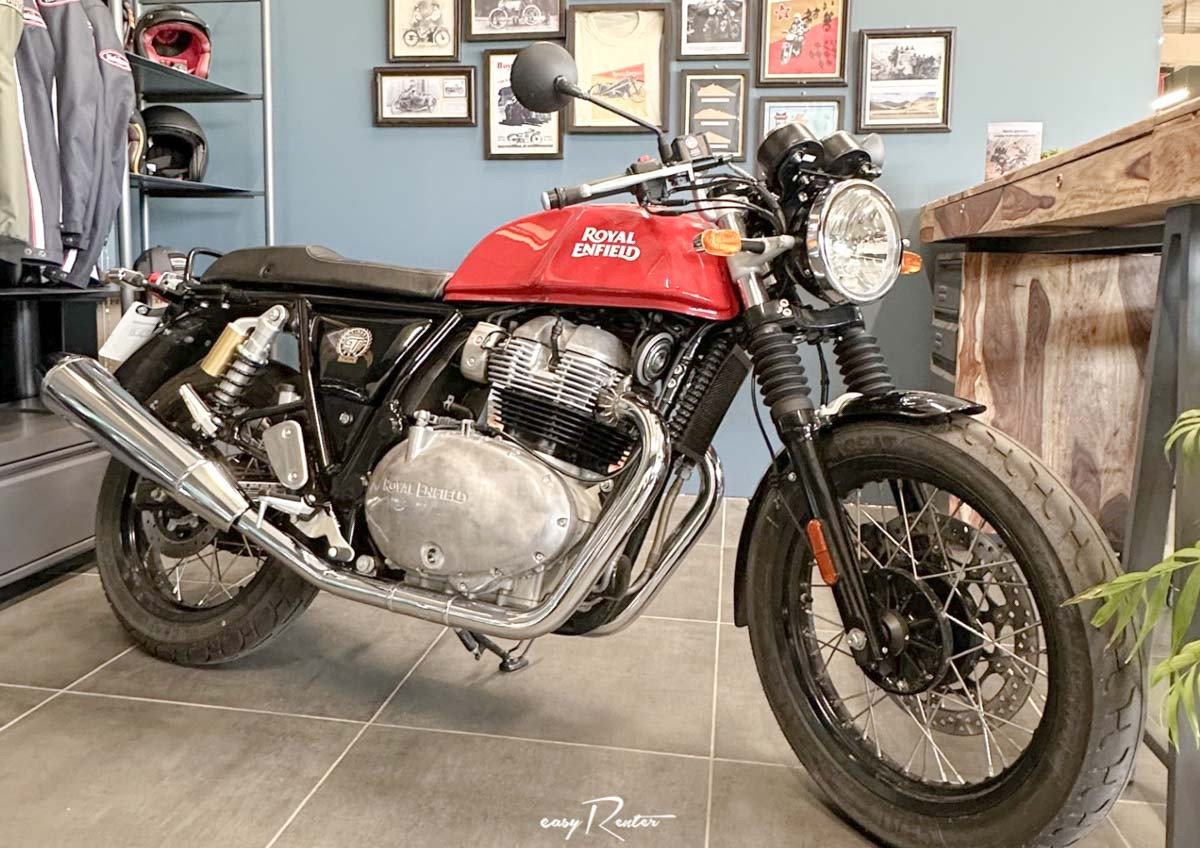 Saint-Lô Kawasaki Z650 A2 motorcycle rental 14194
