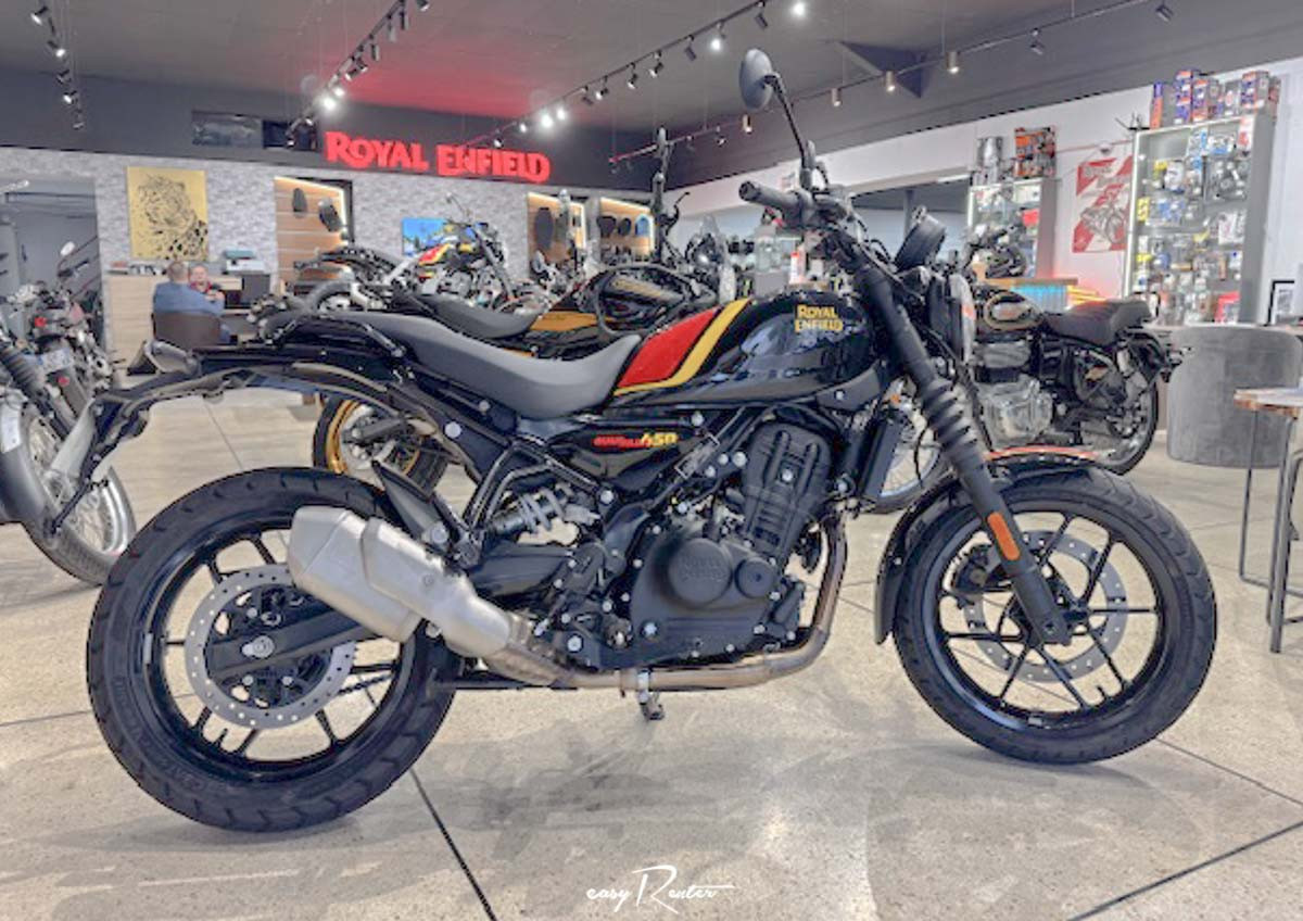 Saint-Lô Kawasaki Z650 A2 motorcycle rental 14194