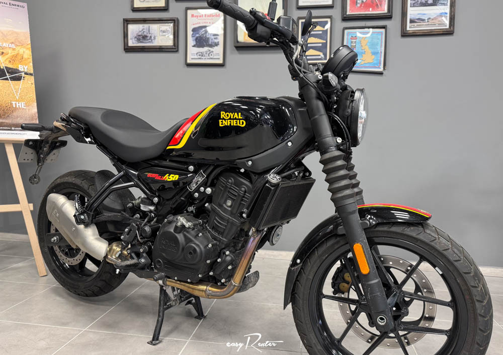 Location Moto Granville Yamaha MT09 Tracer 1