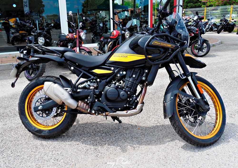 Saint-Lô Kawasaki Z650 A2 motorcycle rental 14194