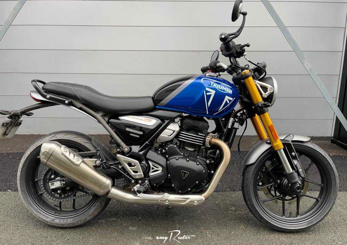 Bordeaux Triumph Street Twin 900 A2 motorcycle rental 13768