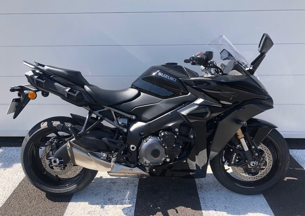Valence Suzuki GSX-S 1000 motorcycle rental 15727