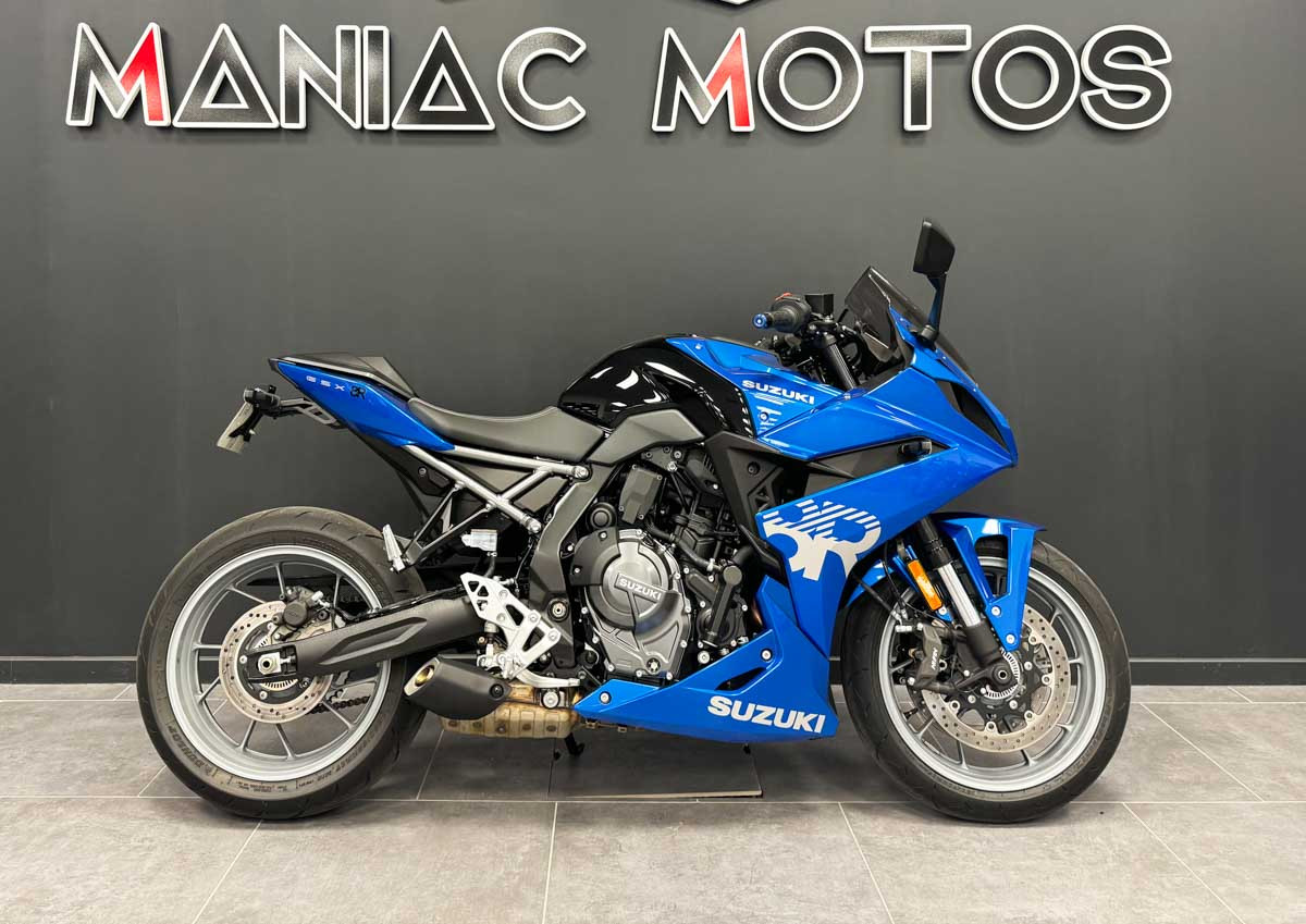 Niort Honda PCX 125 noir scooter rental 15778