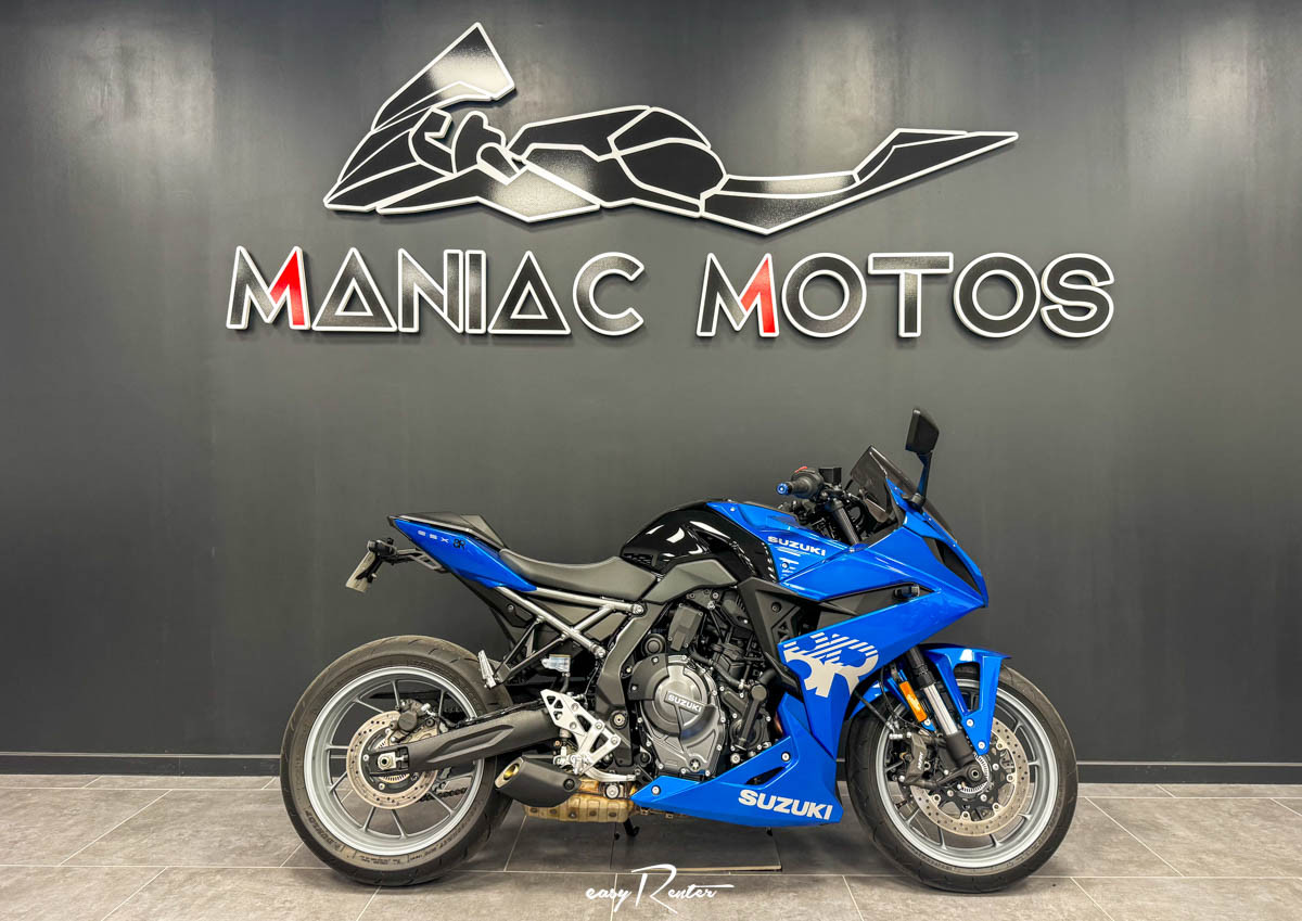 Niort Honda PCX 125 noir scooter rental 15778