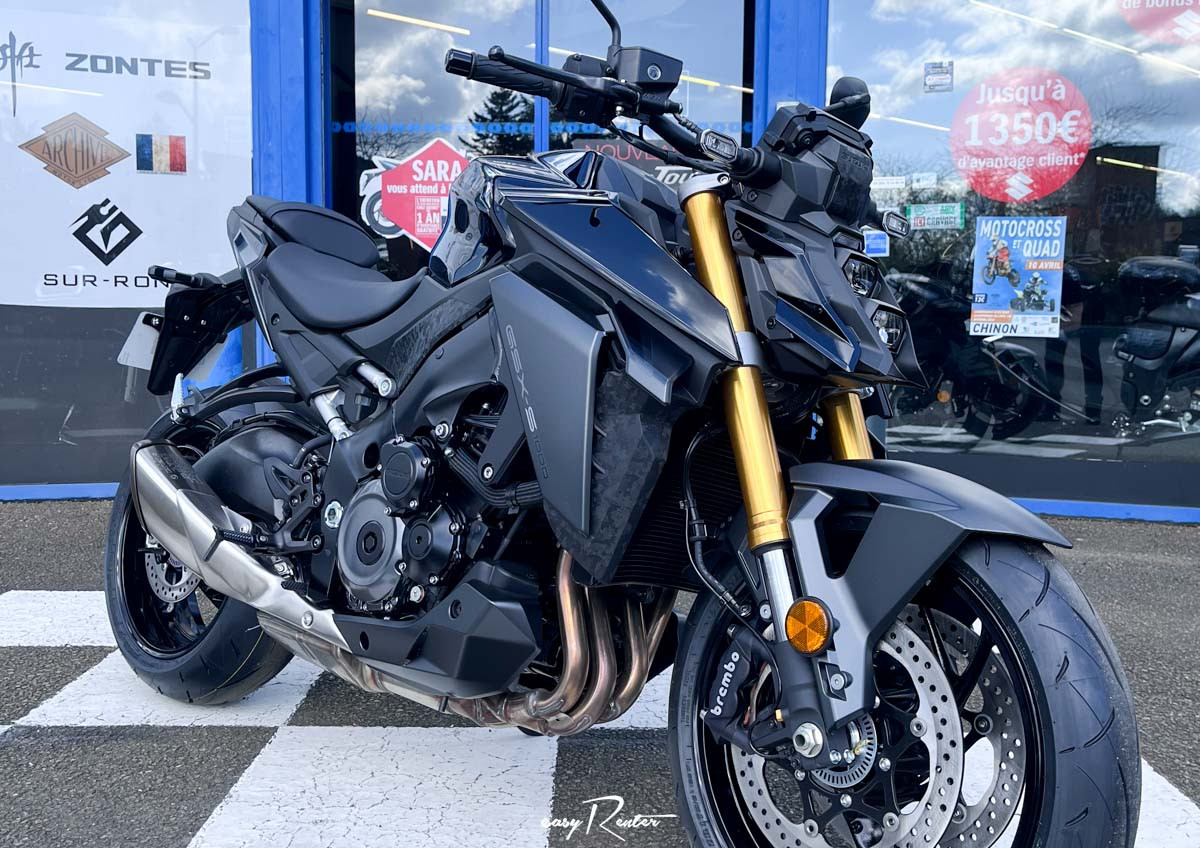 Cholet Kawasaki Z 900 motorcycle rental 14886