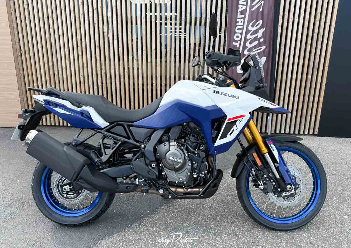 Cherbourg Suzuki GSX-S Katana 1000 motorcycle rental 14562