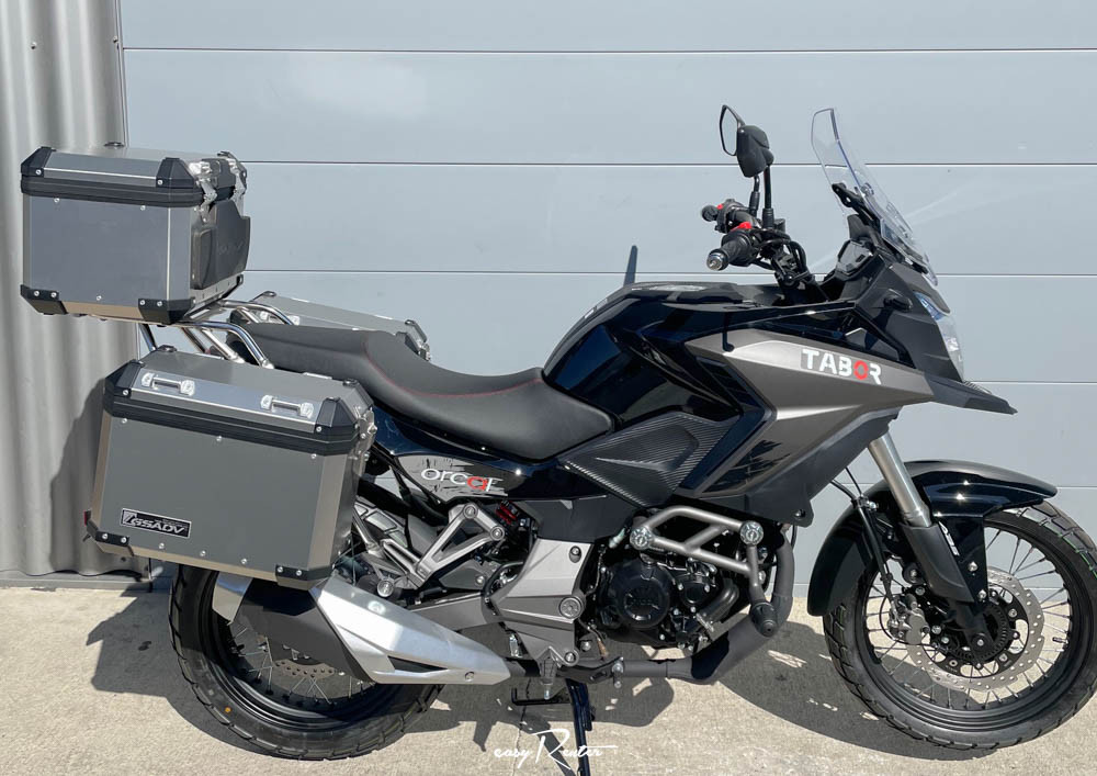 Location moto Laval Yamaha MT07 1