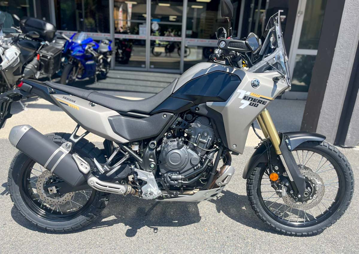  Sym Maxsym LT 500  scooter rental 16497