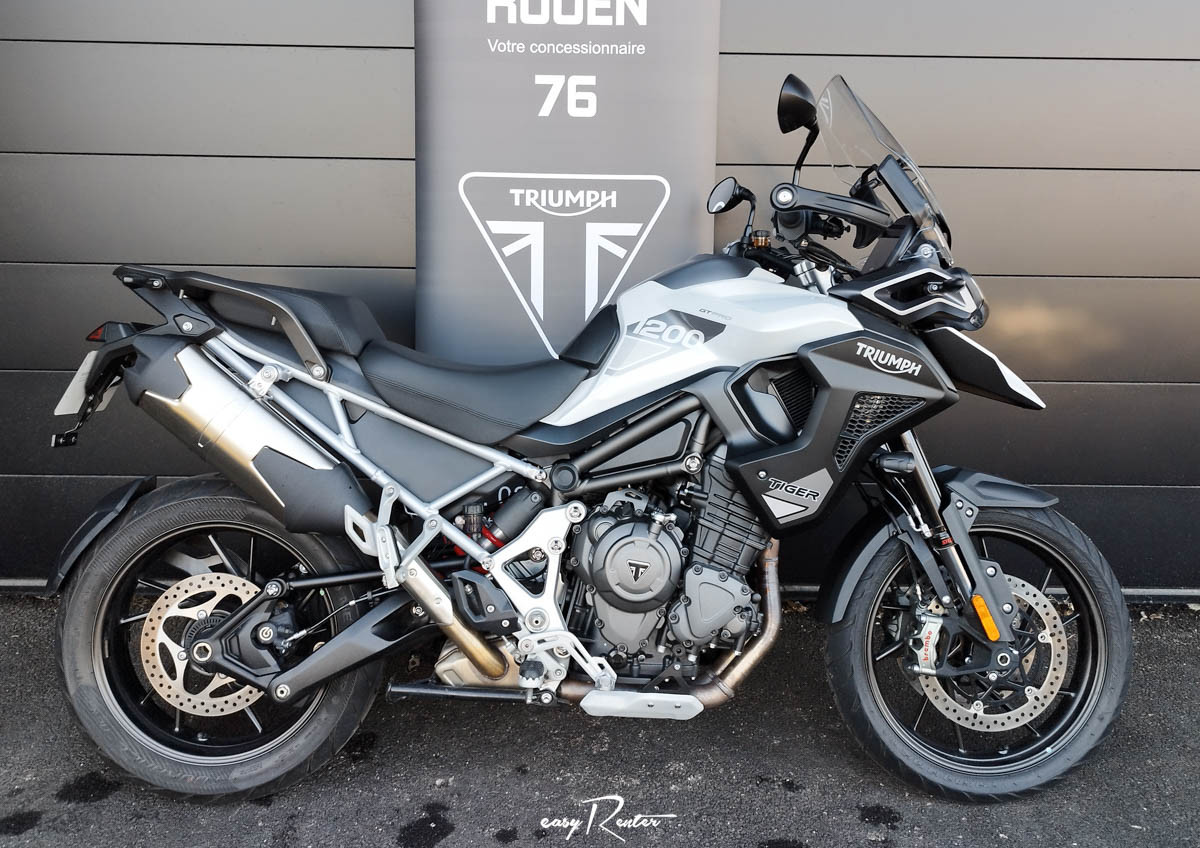 Location moto Rouen Triumph 800 tiger XR 1