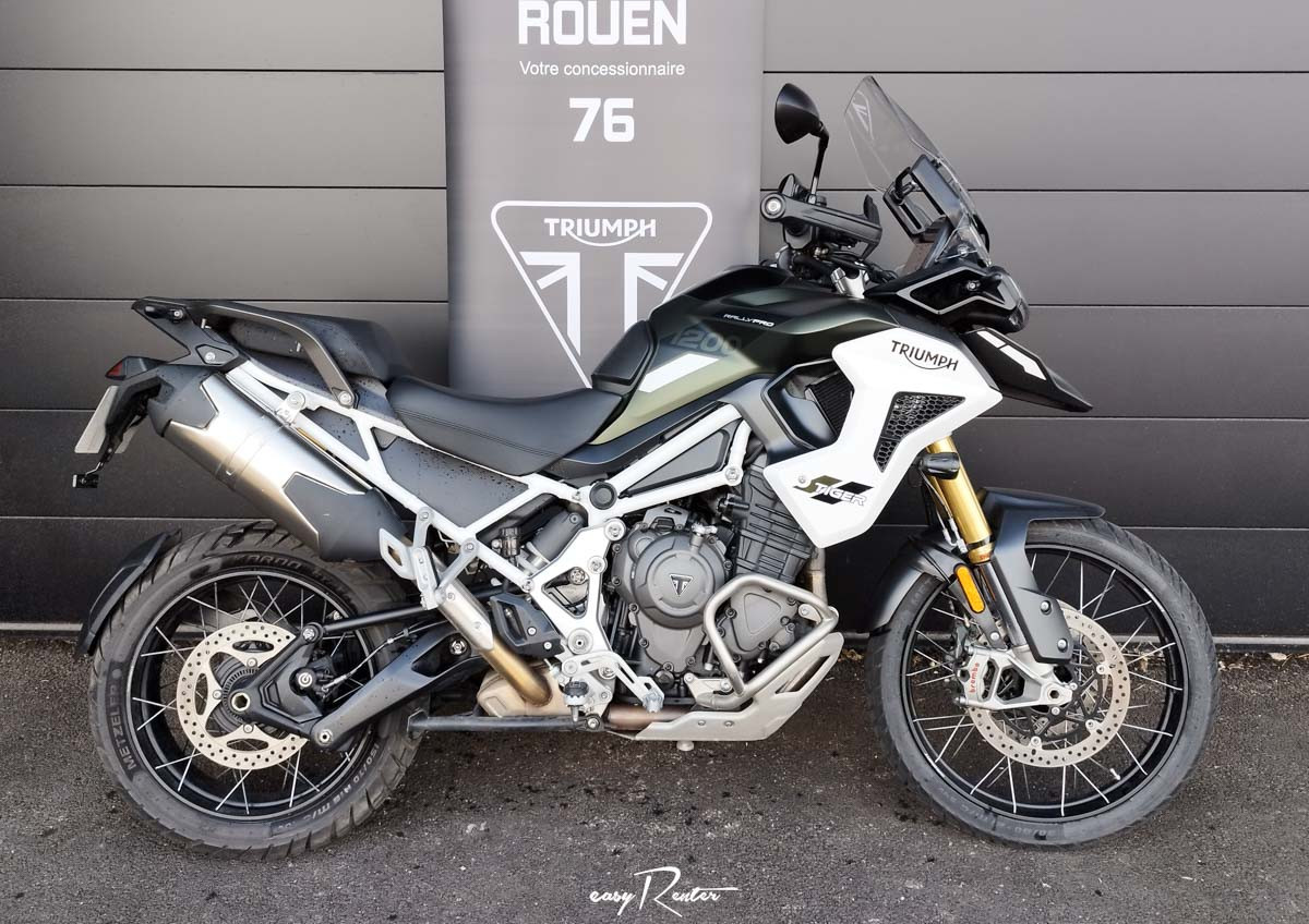 Location moto Rouen Triumph 800 tiger XR 1