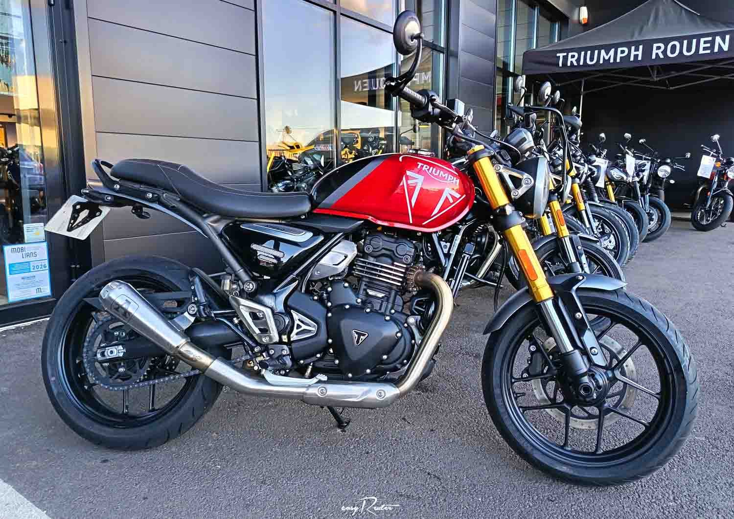 Location moto Rouen Triumph 800 tiger XR 1