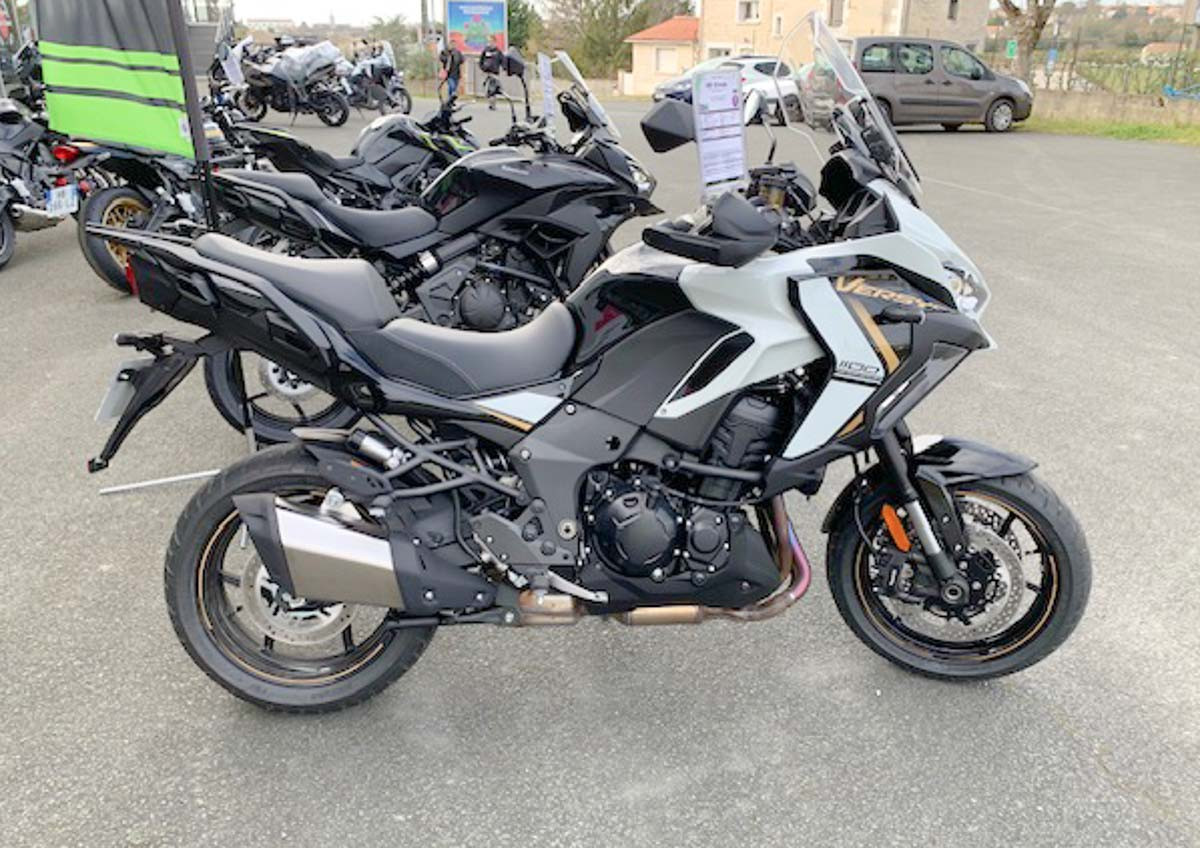 location moto vannes Yamaha MT07 Tracer 1
