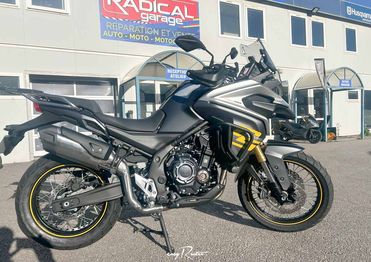 location moto metz honda 500 cbr