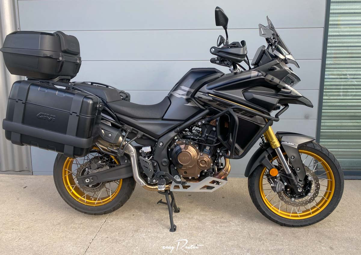 Location moto Laval Yamaha MT07 1