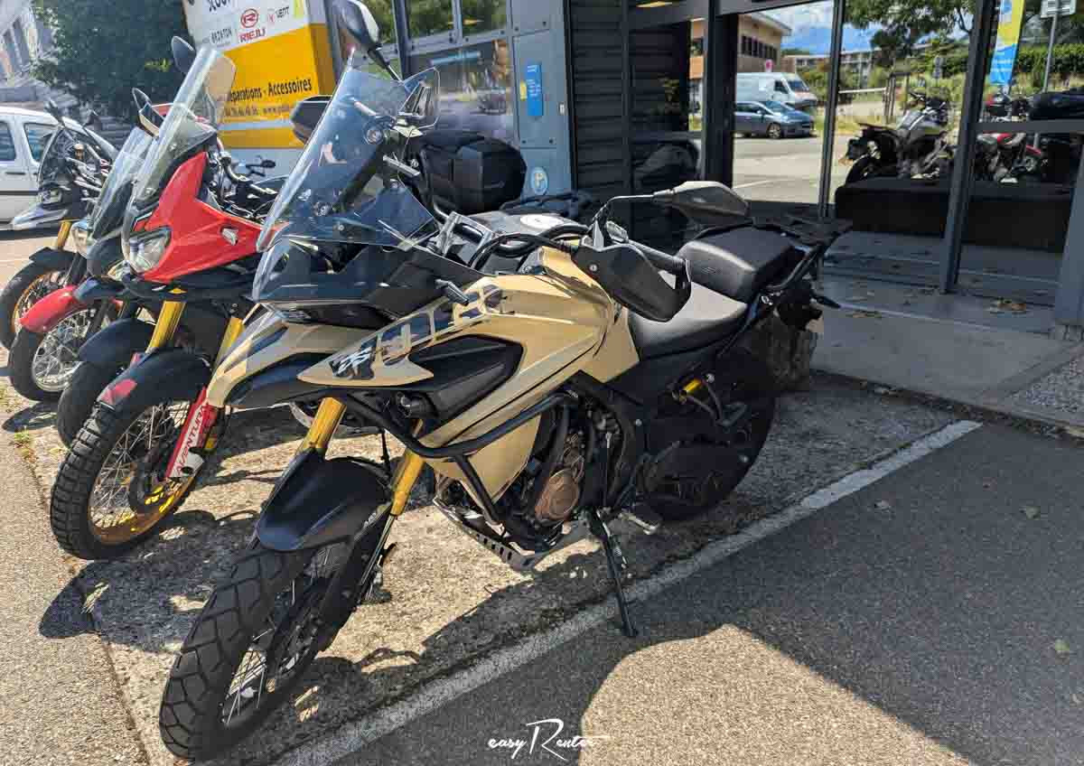 location moto metz honda 500 cbr