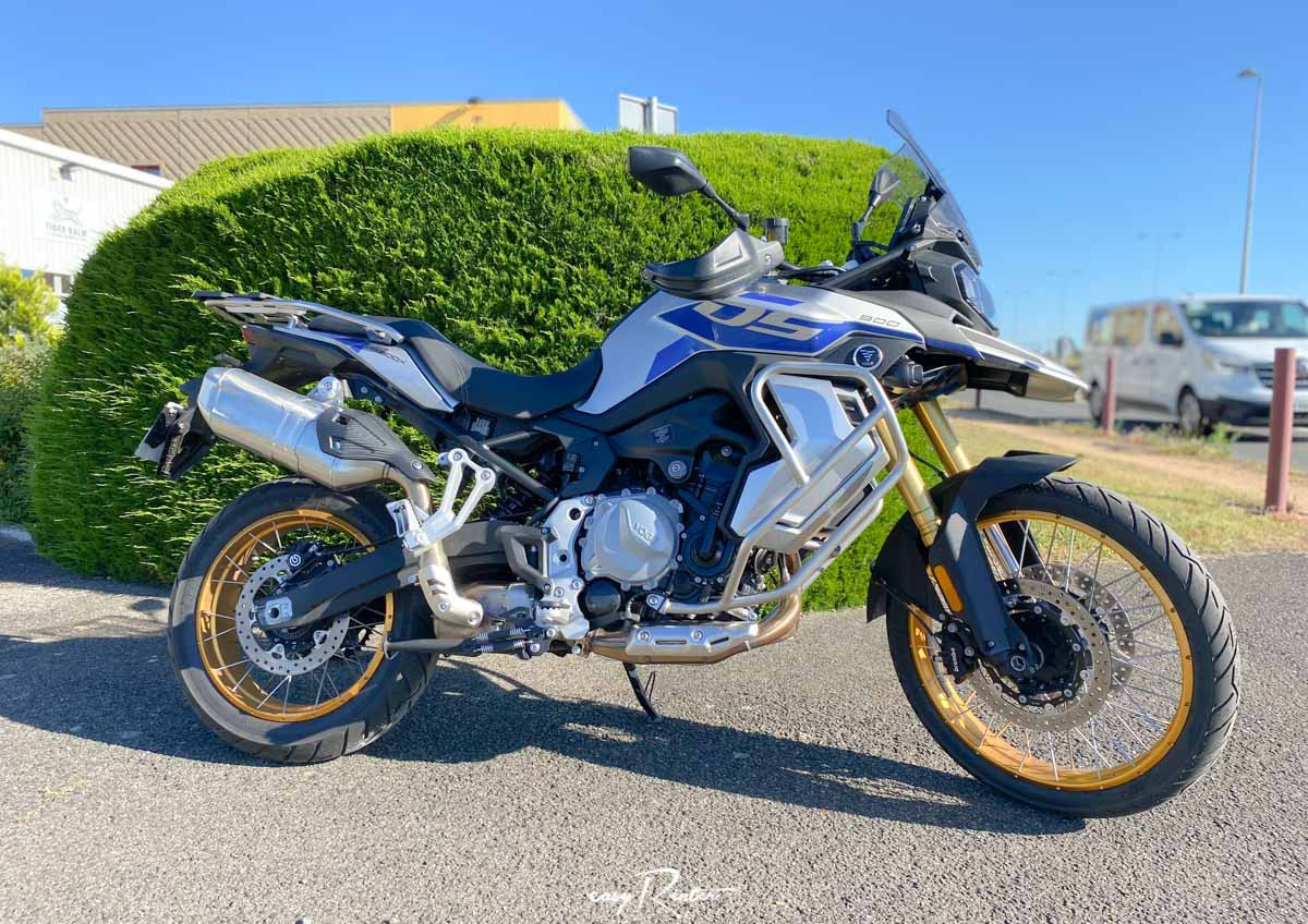 location moto metz honda 500 cbr