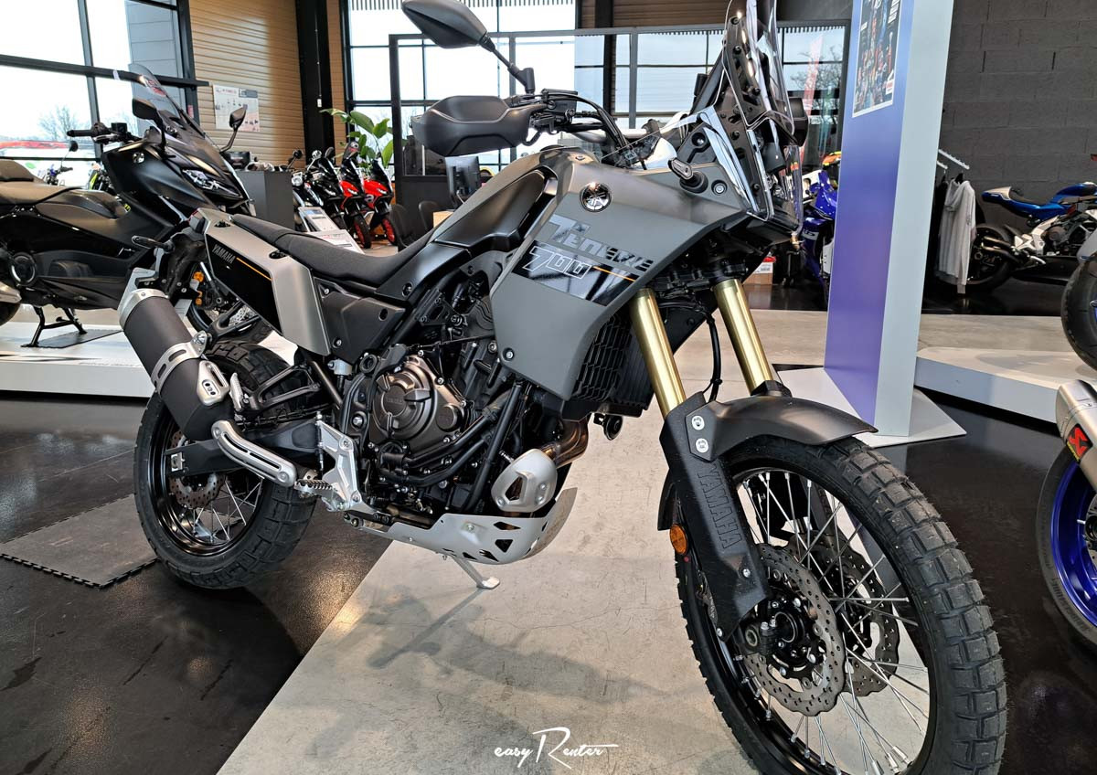 Location Moto Granville Yamaha MT09 Tracer 1