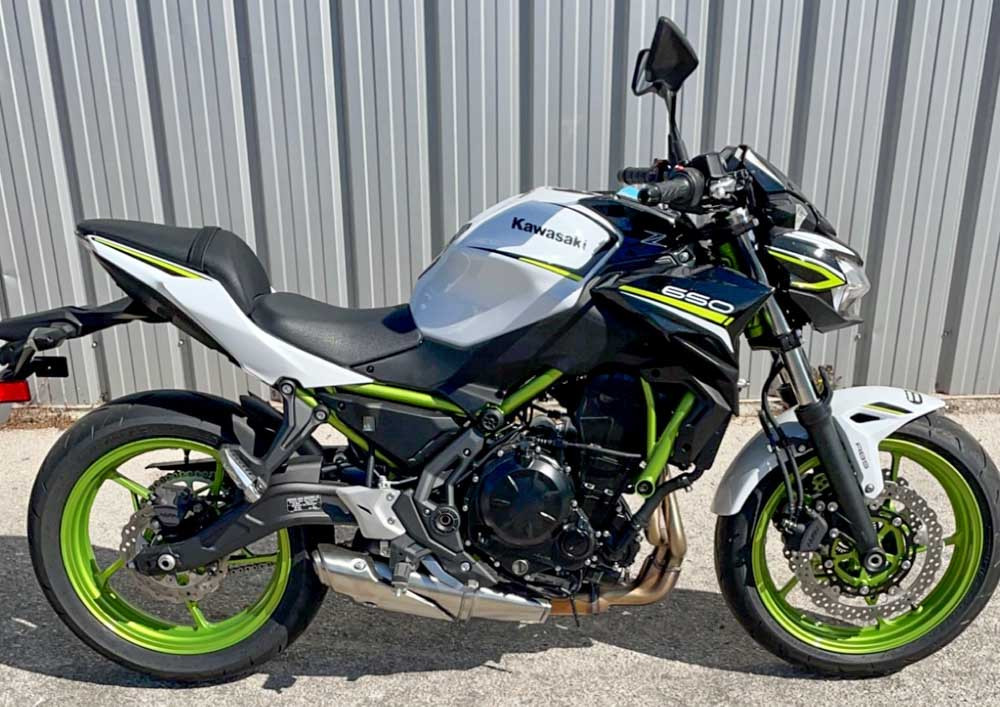 Marseille Kawasaki Z650 A2 motorcycle rental 13112