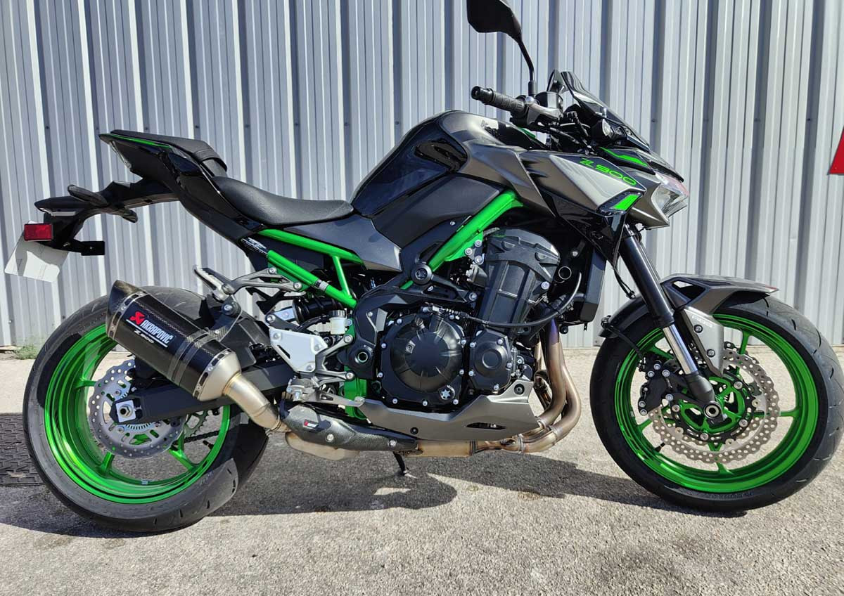 Marseille Kawasaki Z650 A2 motorcycle rental 13112