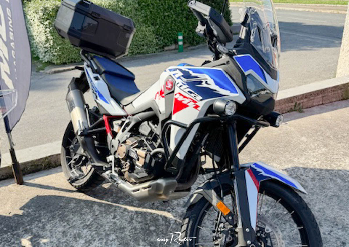Le Mans Silence S01 scooter rental 18789