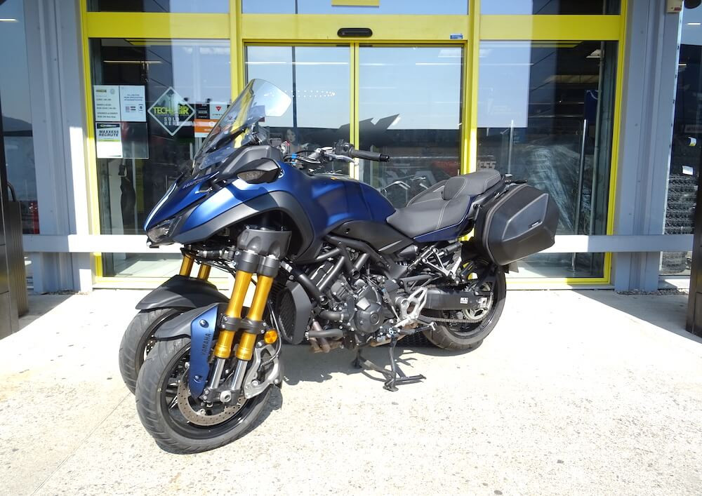 Aubière Voge 500 DS motorcycle rental 15698