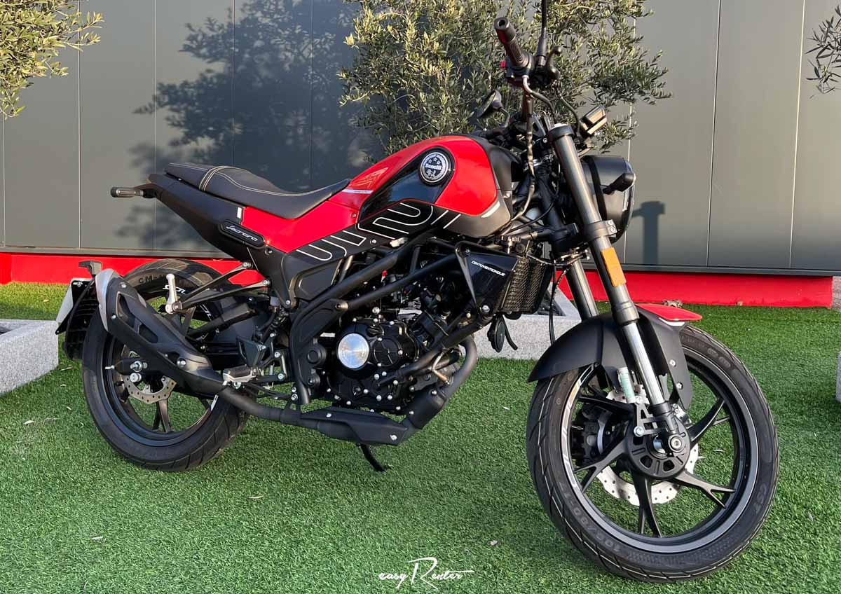 location moto electrique Valence Zero Motorcycles S (Streetfighter) 1