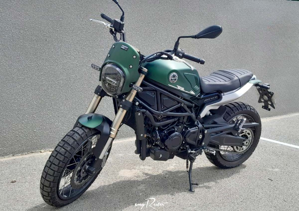 Cholet Kawasaki Z 900 motorcycle rental 14886