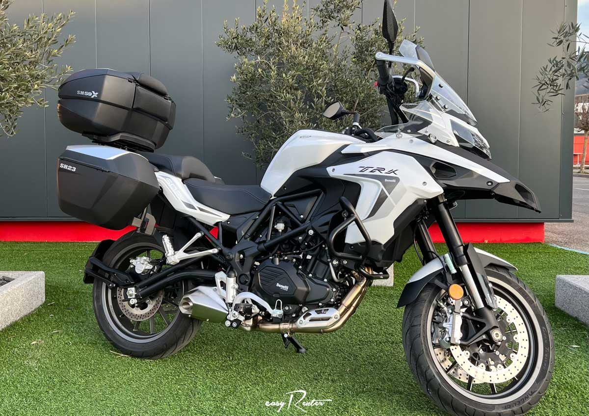 Location moto Laval Yamaha MT07 1